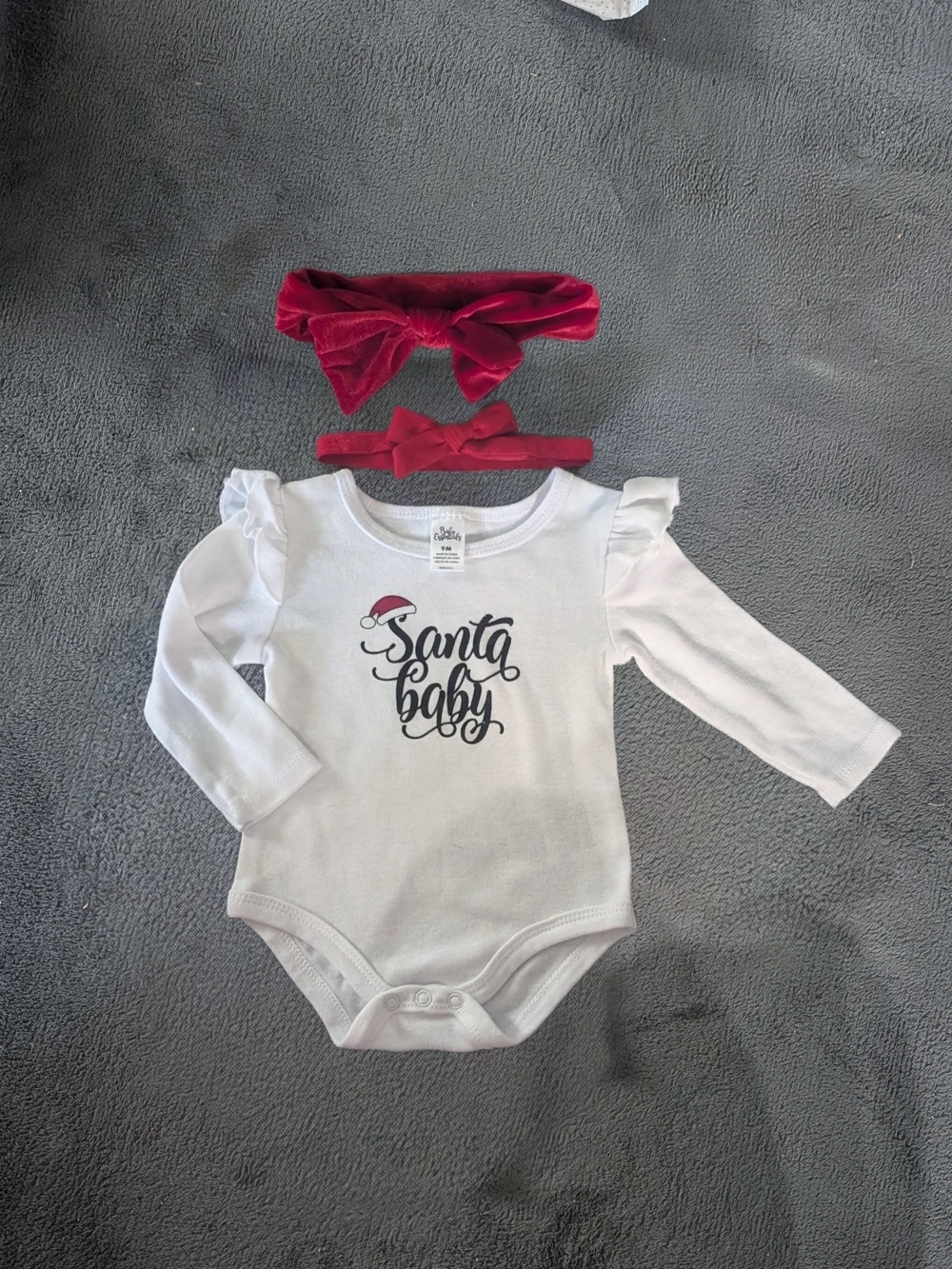 Baby Essentials "Santa Baby" White Infant Onesie with Two Red Bow Headbands